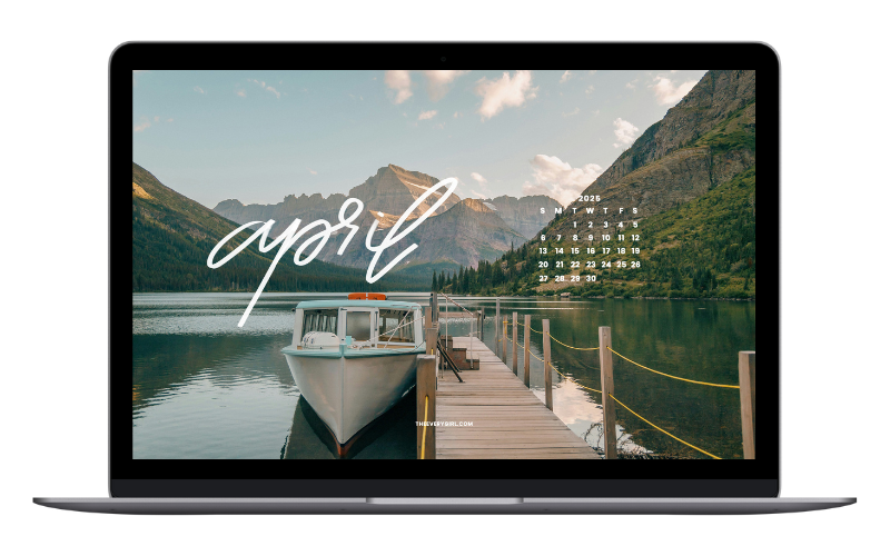 tech background april